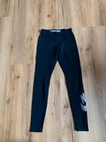 Nike Tight Sporthose Gr S Laufhose Hessen - Pohlheim Vorschau