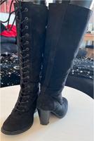 Schwarze Schuhe / Stiefel mit Schnürung  Größe 36 Schleswig-Holstein - Altenholz Vorschau