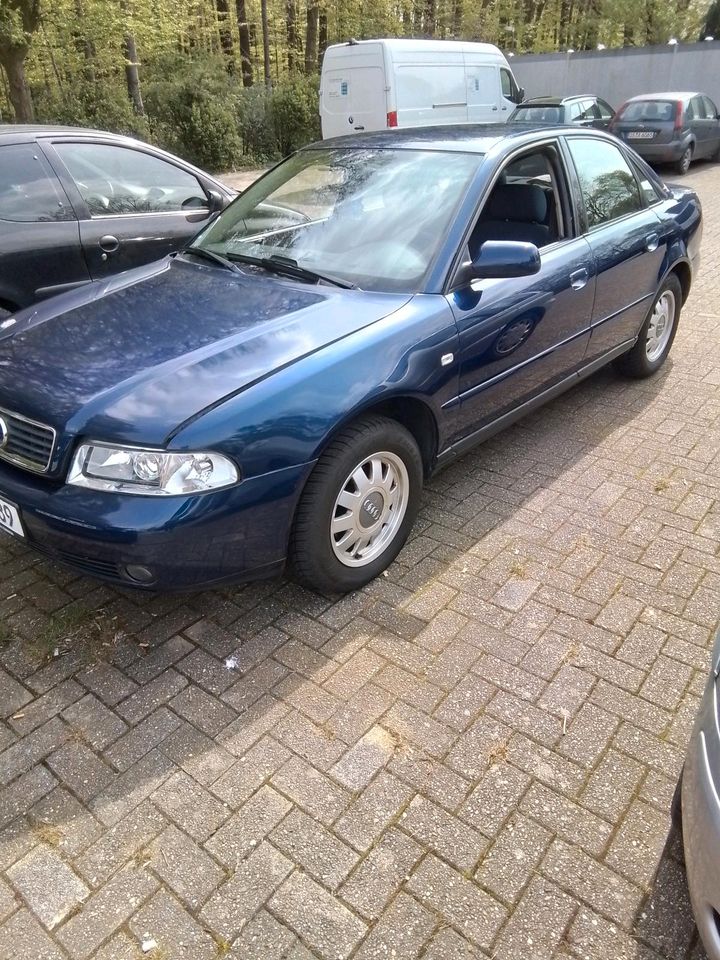 Audi a4 b5 1.6 in Osnabrück