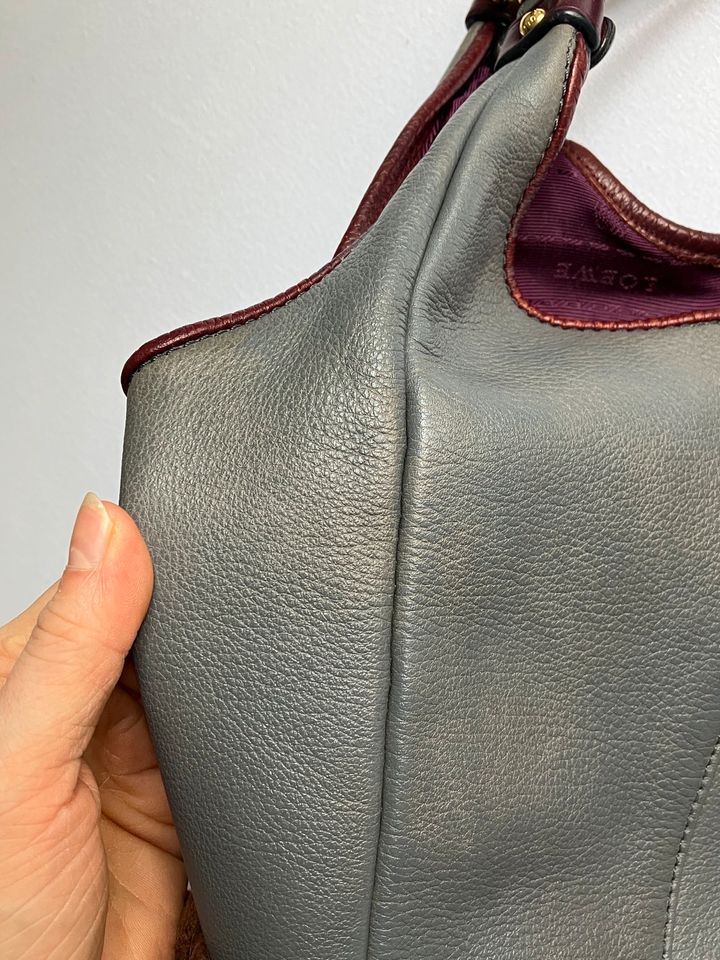 Loewe Große Designer Handtasche Schultertasche Leder NP 1400€ in Berlin