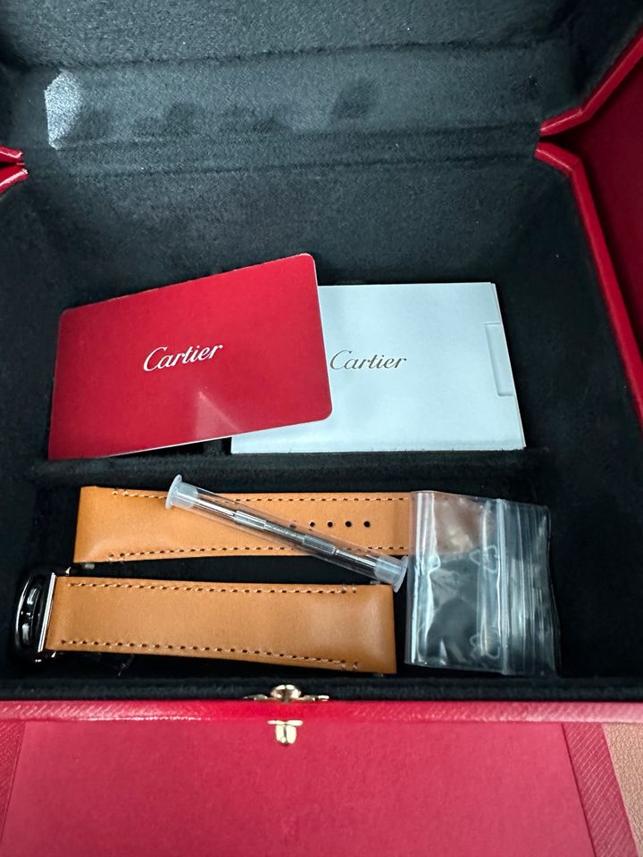 Cartier de Santos Cartier Luxusuhr Neu Fullset Garantie in Herzogenaurach