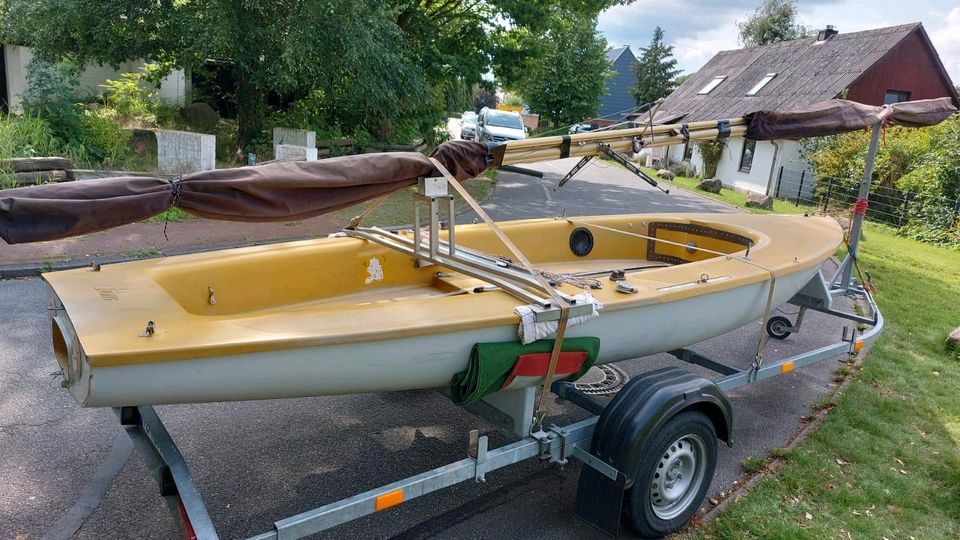 Segelfertiger Korsar aus GFK zu verkaufen in Neubeuern