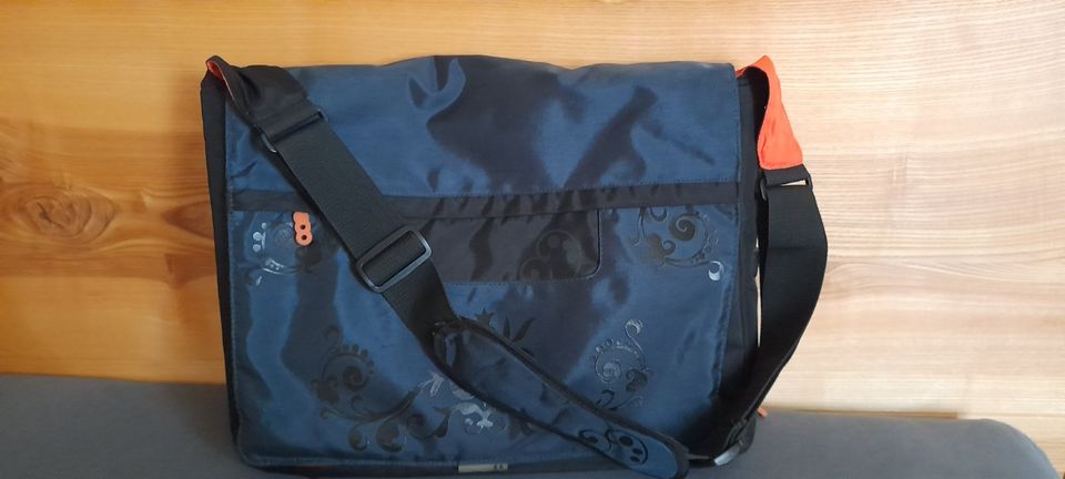 Notebook-/ Laptop Tasche von AHA 15,6 Zoll (40cm) in Freystadt