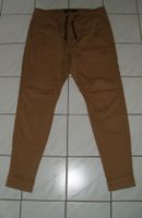 NEUw. Chino Hose (HOLLISTER), karamell, Bündchen, Gr. M – 48/50 Sachsen - Wermsdorf Vorschau