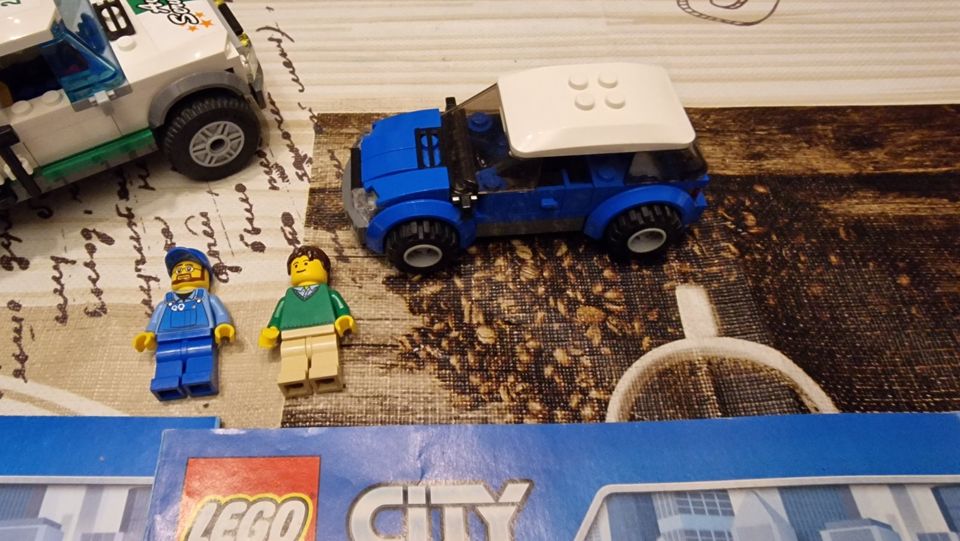 Lego City Set 60081 Pickup-Abschleppwagen mit BA in Altenbeken