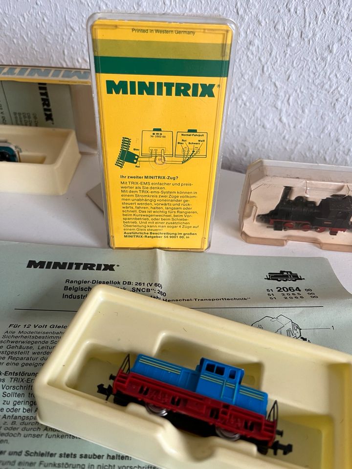 Minitrix Roco Loks, Waggons, Gleise etc. 80er Jahre in Seelze