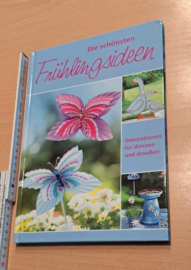 Dekobuch, Bastelbuch, Frühling in Frankfurt am Main