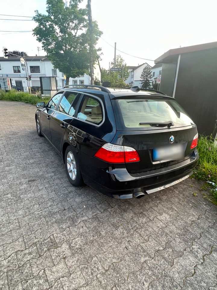 BMW 520d Facelift 2010 Familien sparsames Auto TÜV 02.2026 in Dillingen (Saar)