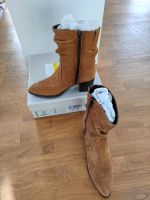 Tamaris Stiefel braun, Blockabsatz, NEU mit Karton, 39, Wildleder Frankfurt am Main - Bockenheim Vorschau