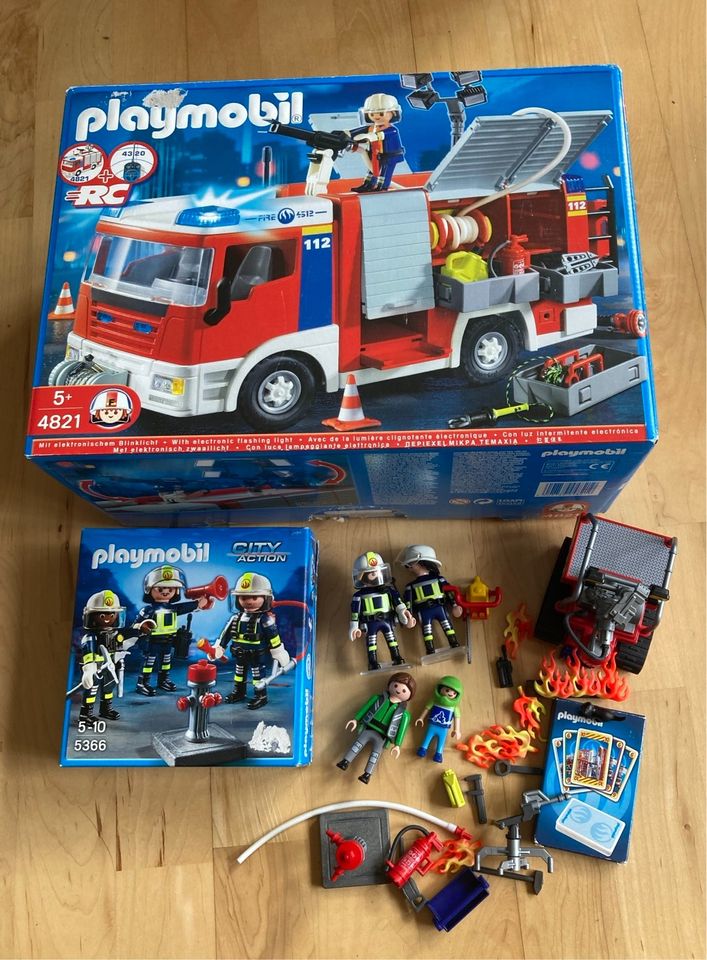 Playmobil Feuerwehr 4821, 5366, 5495 in Eschershausen