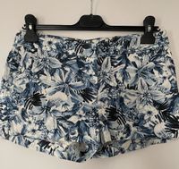 SHORTS SOMMER BLAU BLUMEN GR.36/S NEUWERTIG Bayern - Gilching Vorschau