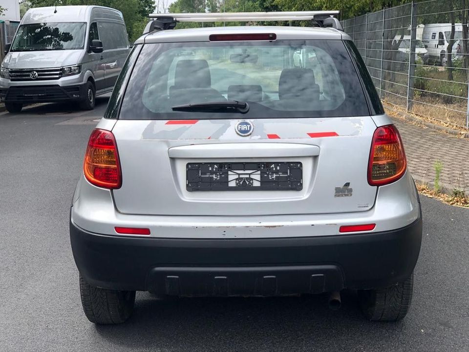 Fiat Sedici 1.9 8V Multijet Dynamic 4X4, Allrad in Drei Gleichen