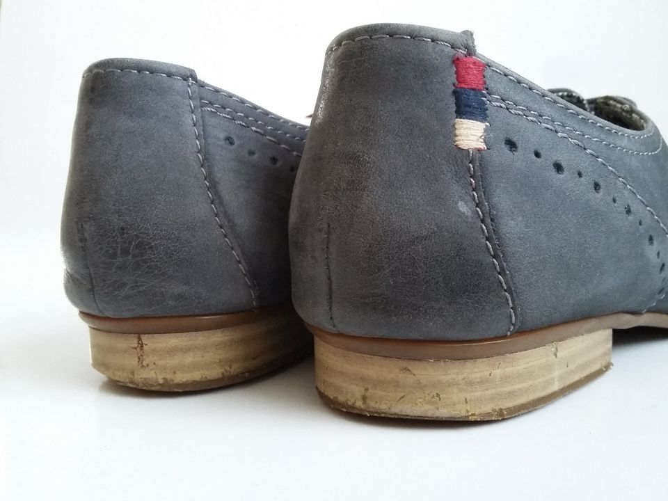 TAMARIS Halbschuhe Gr. 39 Blau navy Leder Budapester Schnürer in Bautzen