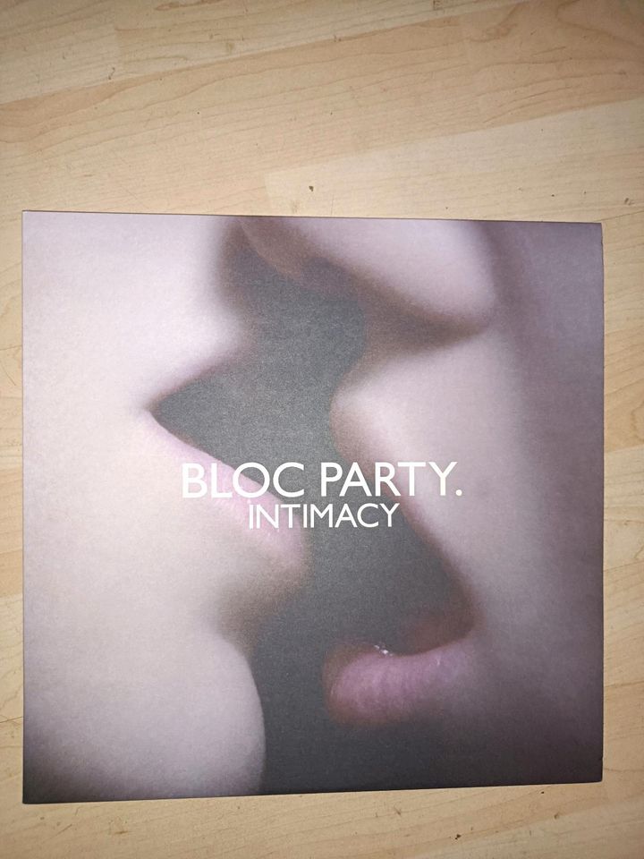 Bloc Party - Intimacy Vinyl LP Schallplatte in Rodgau
