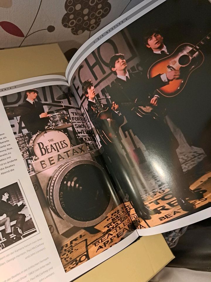 Die Beatles Buch Karl Müller Hartband in Altenburg