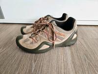 Damen Trekkingschuh / Wanderschuh Lowa Gr. 39 Nordrhein-Westfalen - Brakel Vorschau