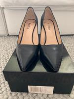 Klassischer Pumps in schwarz - Grösse 42 Köln - Ehrenfeld Vorschau