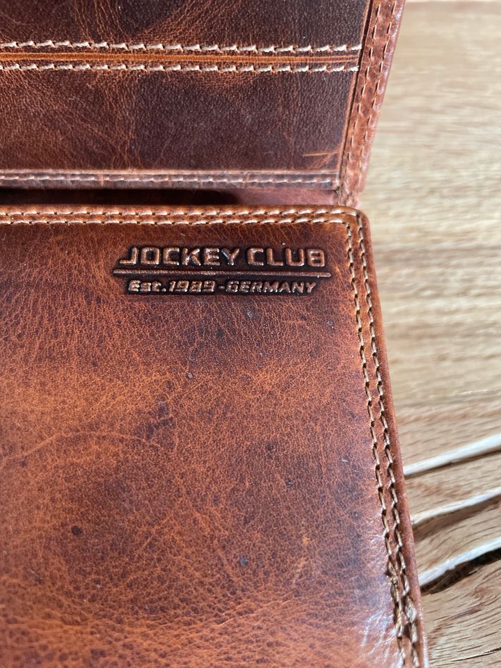 Geldbeutel/Geldbörse Jockey Club neu in Aura