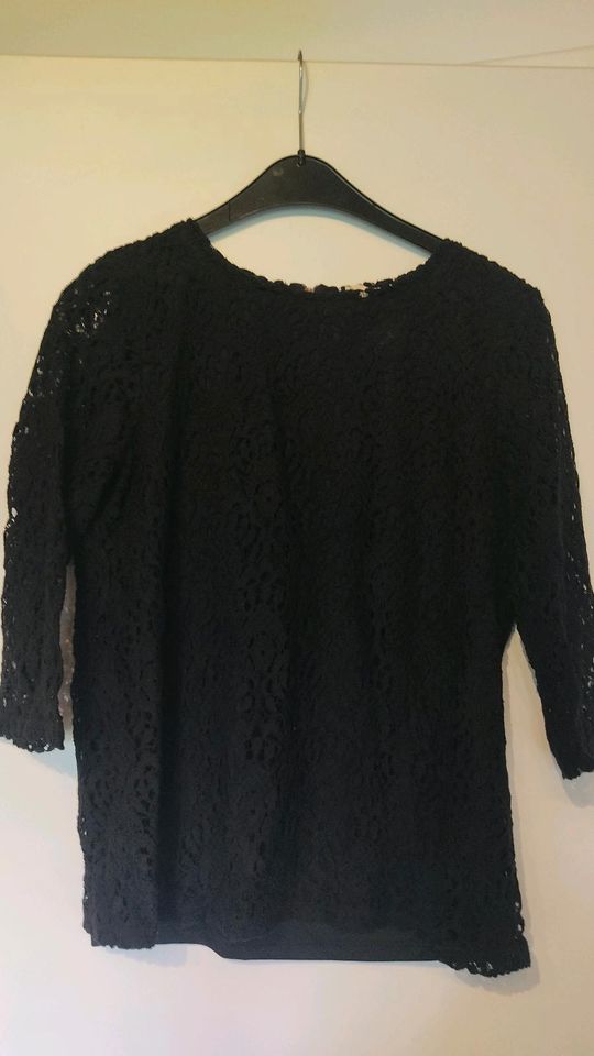 Esprit Spitzenshirt Shirt schwarz mit Spitze Gr. M 3/4 Arm in  Nordrhein-Westfalen - Willich | eBay Kleinanzeigen ist jetzt Kleinanzeigen