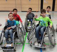 Gruppenspiele für Kinder und Jugendliche im Rollstuhl Berlin - Charlottenburg Vorschau