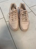 Reebok Damenschuhe Gr38.5 Hessen - Hattersheim am Main Vorschau