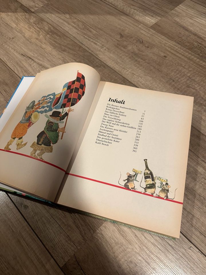 Buch Große bunte Märchenwelt 415 Seiten in Essen