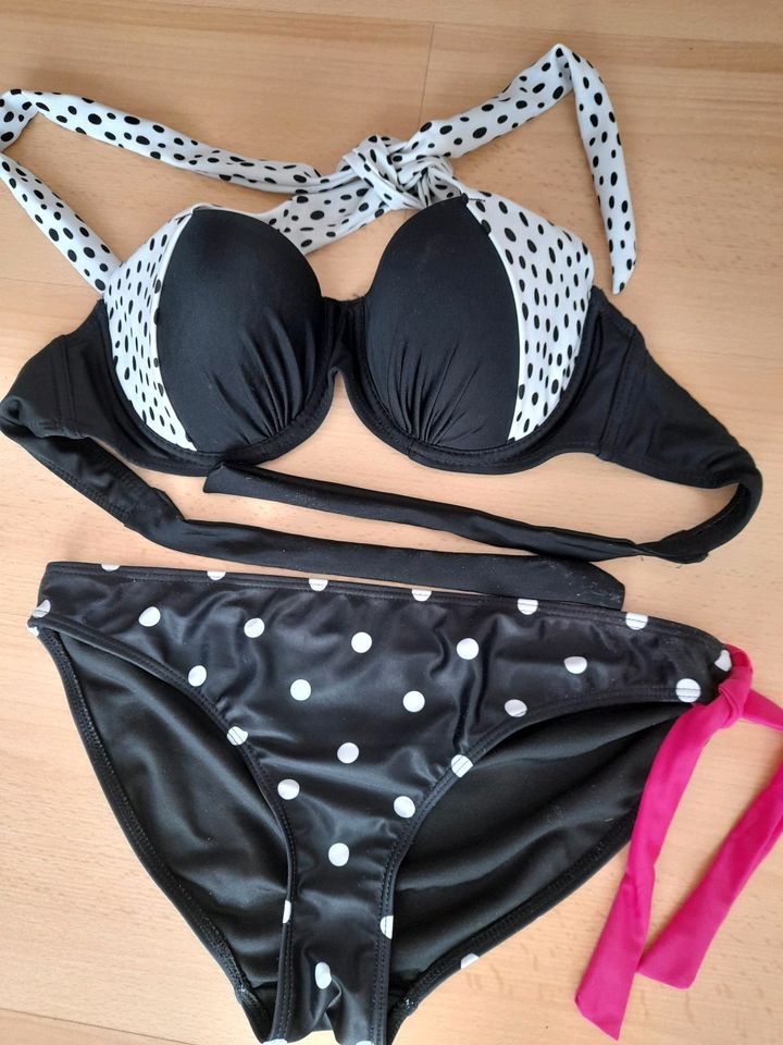 NEU Bikini Schwarz/Weiß Größe 75B in Burgdorf