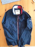 Tommy Hilfiger Sommer Jacke Herren, Größe S, Farbe Dunkelblau Nordrhein-Westfalen - Kierspe Vorschau