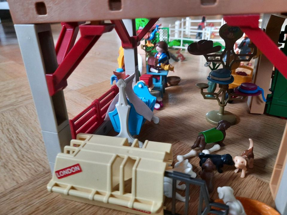 Playmobil Hof in Heist