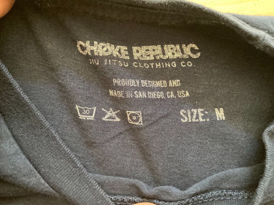 Choke Republic BJJ/ Grappling Shirt “About that Mat Life” Gr. M in Berlin
