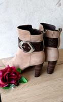 ✅ Leder Stiefeletten Taupe/Beige/Braun Gr. 38 Neuwertig Nordrhein-Westfalen - Frechen Vorschau