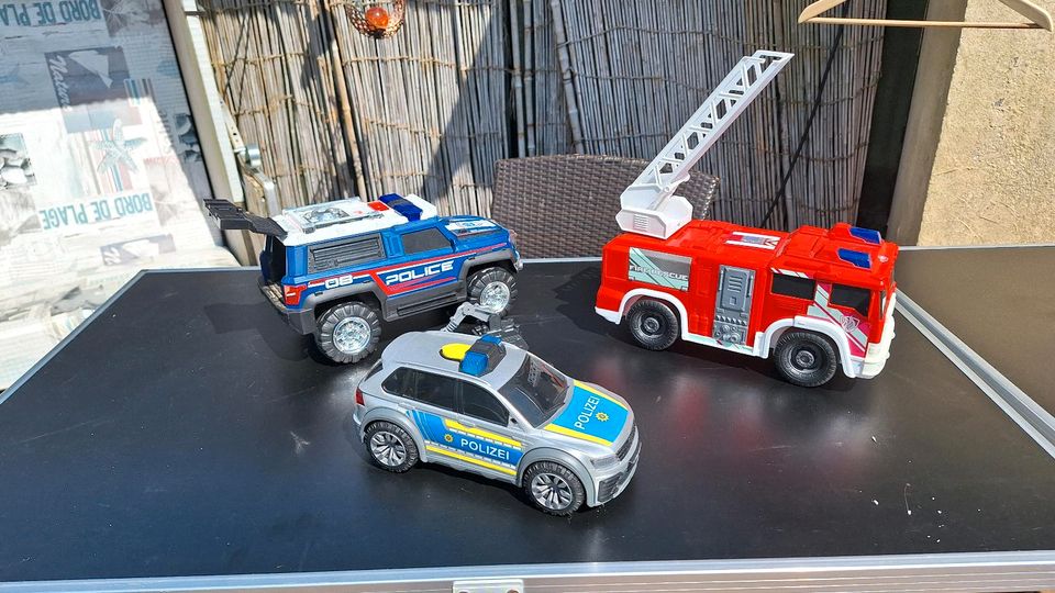 Dickie Toys: Polizei / Feuerwehr / SEK in Scharbeutz