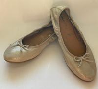 Tamaris Damen Ballerinas / Gr. 41 Hessen - Büttelborn Vorschau