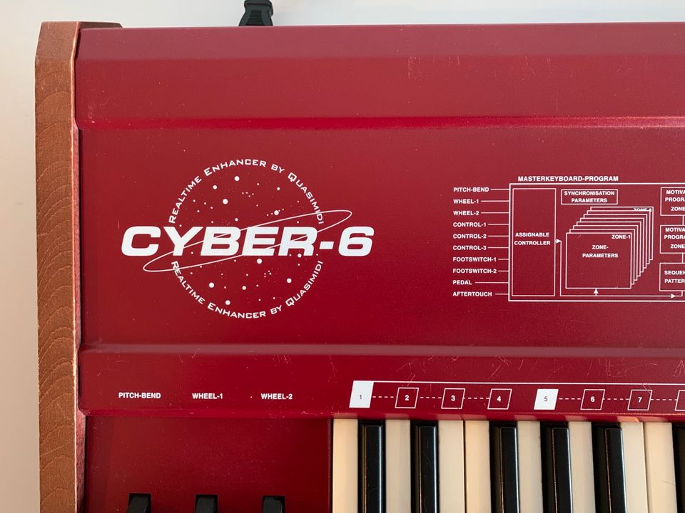 Quasimidi Cyber 6 / MIDI Master Keyboard in Altrip