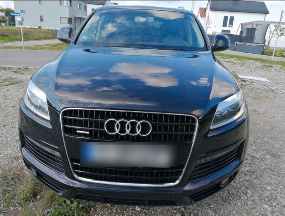 Audi Q7 3,0 Quattro Sline 7 Sitzplätze ( nimmt A,deblue ) in Augsburg