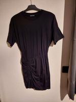 Kleid Bershka Schnürung Größe M Bayern - Röthenbach Vorschau