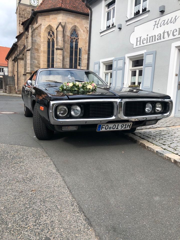 Hochzeitsfahrt Oldtimer US-Car Brautauto Hochzeitsauto Dodge in Neunkirchen a. Brand