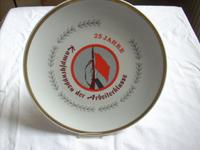 Biete Teller aus DDR-Zeiten Sachsen-Anhalt - Wörlitz Vorschau
