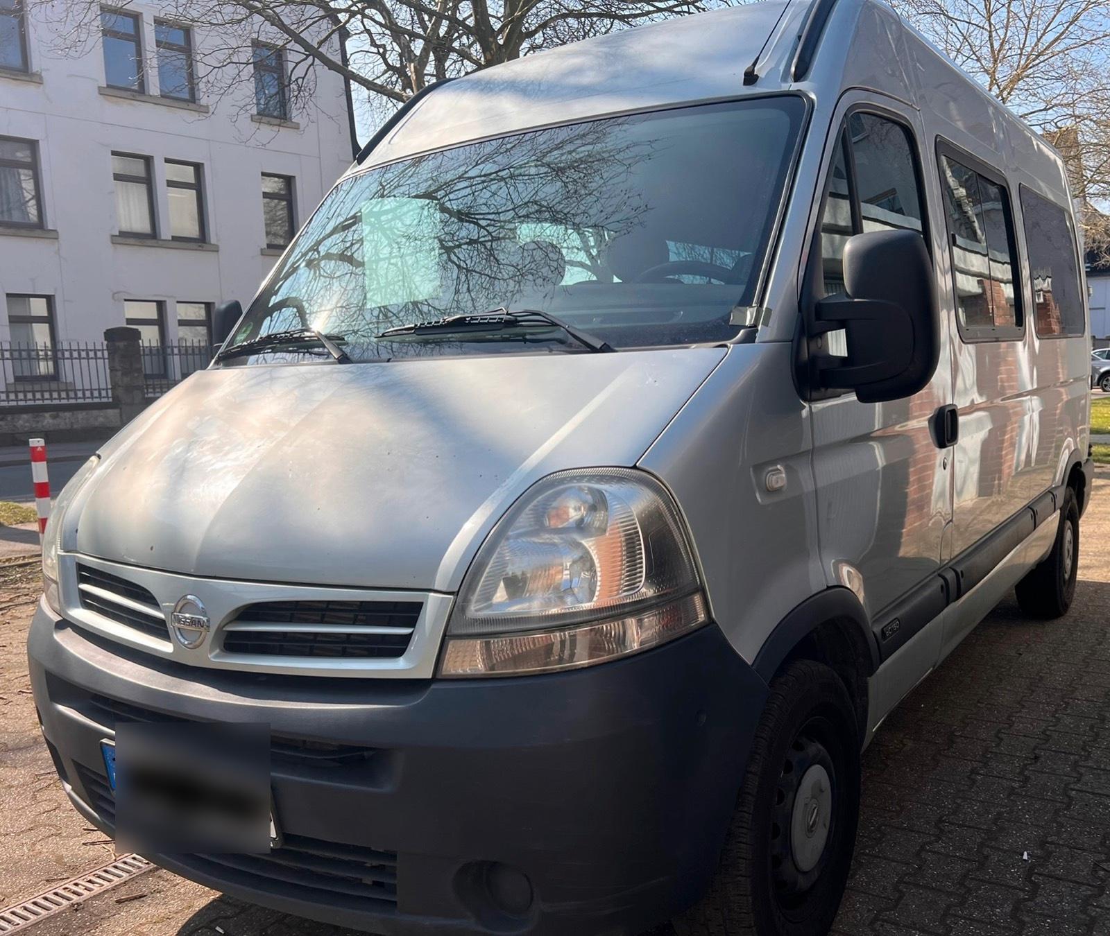 Abbildung des Autos Nissan interstar Automat…