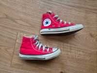 Rote Turnschuhe Kind gr 27 Kinderschuhe Schuhe Converse Rheinland-Pfalz - Osterspai Vorschau