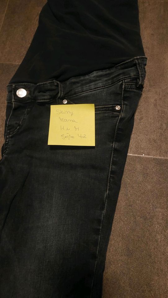 Schwangerschaftshosen/ Jeans von H&M in Duisburg