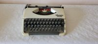Schreibmaschine Olympia Splendid 66, manuell mit Koffer Hessen - Lampertheim Vorschau
