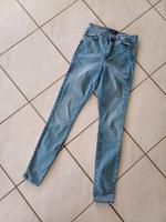 Jeans * Vero Moda * Größe 32 Niedersachsen - Seevetal Vorschau