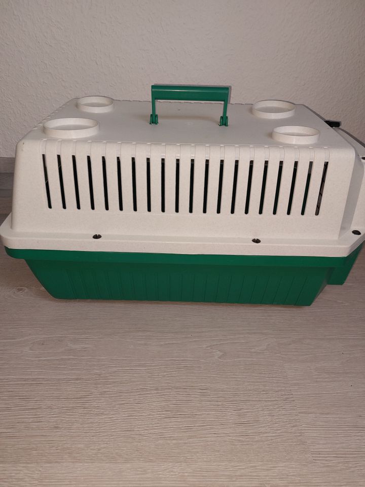 Große Katzen Transportbox Tragebox 57 x 36 x 30 cm in Weyhe