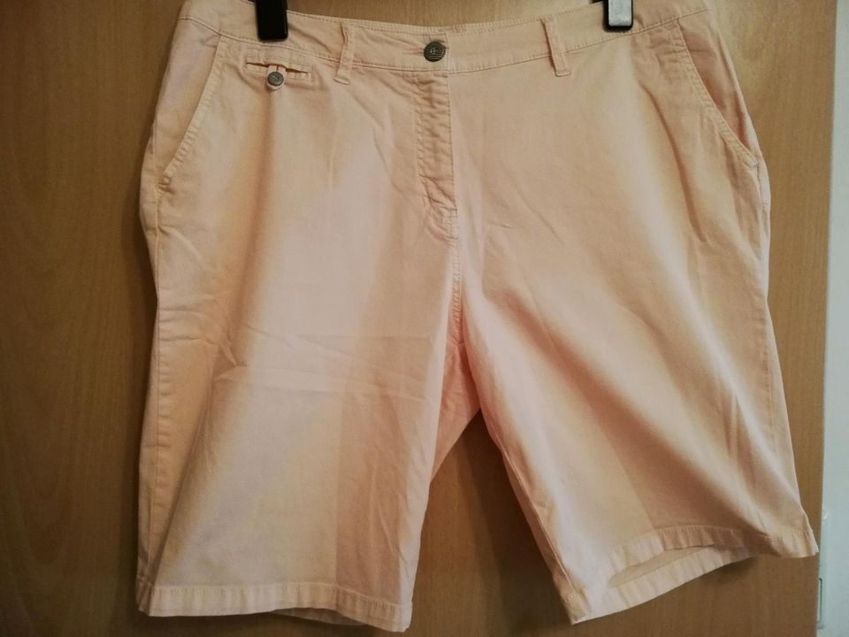 ##NEU: Giorgio Damen-Shorts , Modell Caro, Gr. 46 in Bielefeld