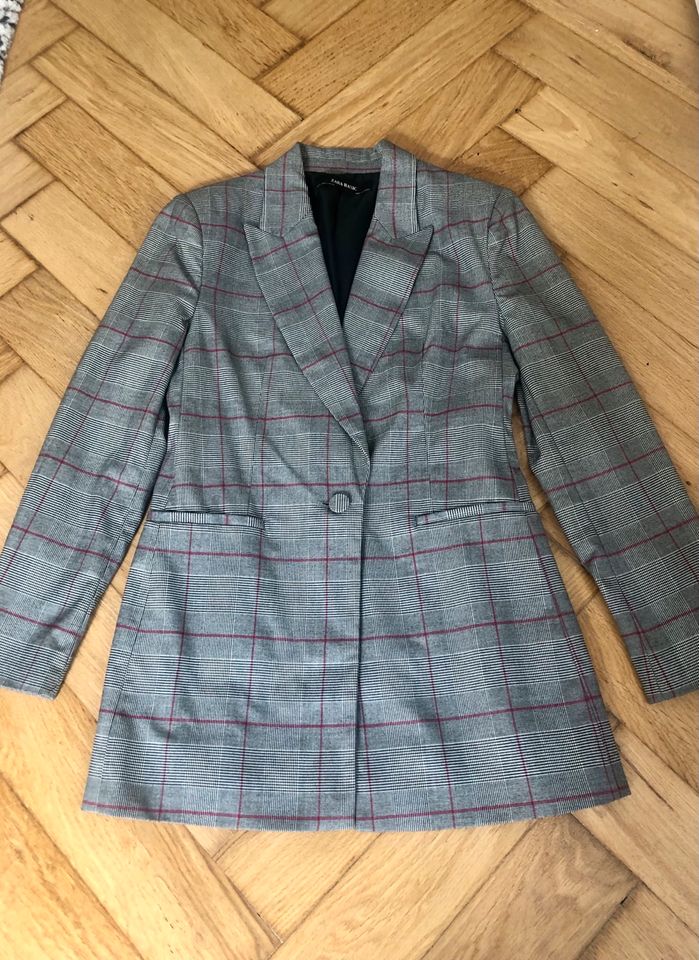 Zara Damen Blazer in München