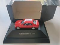 Herpa 1/87 Mercedes C 220 Altona - Hamburg Iserbrook Vorschau