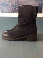 Stiefel neu sehr warm schwarz Nubuk-Leder Gr. 38 Bayern - Regensburg Vorschau