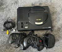 Sega Mega Drive 8 Spiele 2 Controller Harburg - Hamburg Fischbek Vorschau