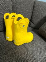 Neuwertige Crocs Stiefel Gr 9 Gr 25-26 Nordrhein-Westfalen - Gummersbach Vorschau